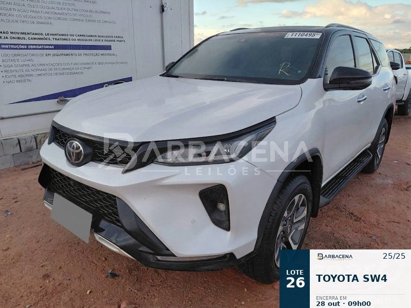TOYOTA SW4 25/25