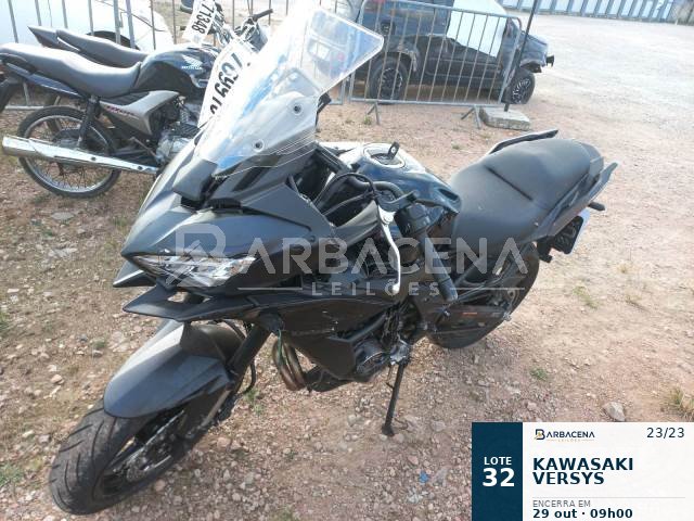 KAWASAKI VERSYS 23/23