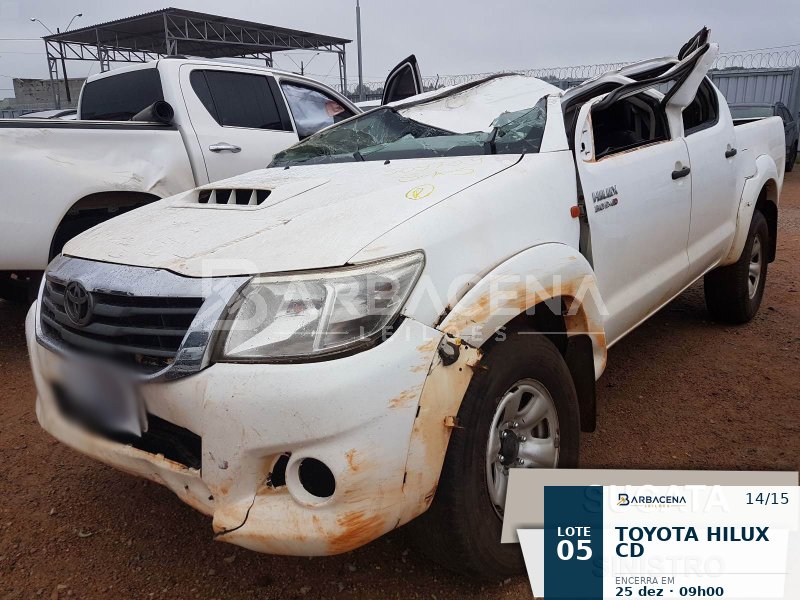 TOYOTA HILUX CD 14/15
